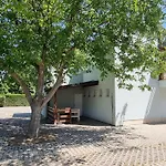 Δωμάτια σε οικογενειακή κατοικία Severka Senec